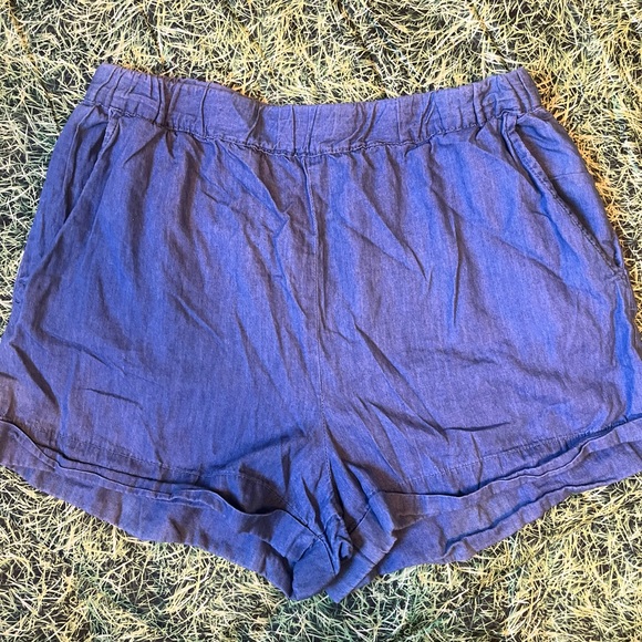 FOREVER21 BLUE SHORTS - Picture 1 of 1